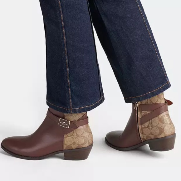 New🤎Coach Brown Dean Bootie - Picture 5 of 5